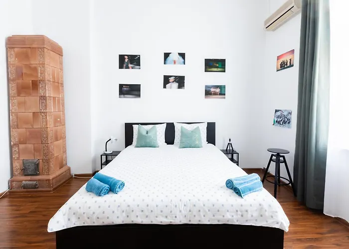 Escape In Photos In Centre *