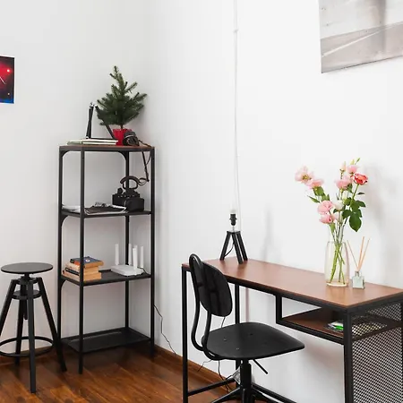 Apartman Escape In Photos In Centre *